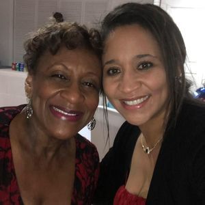 Meet your Posher, Sparkle